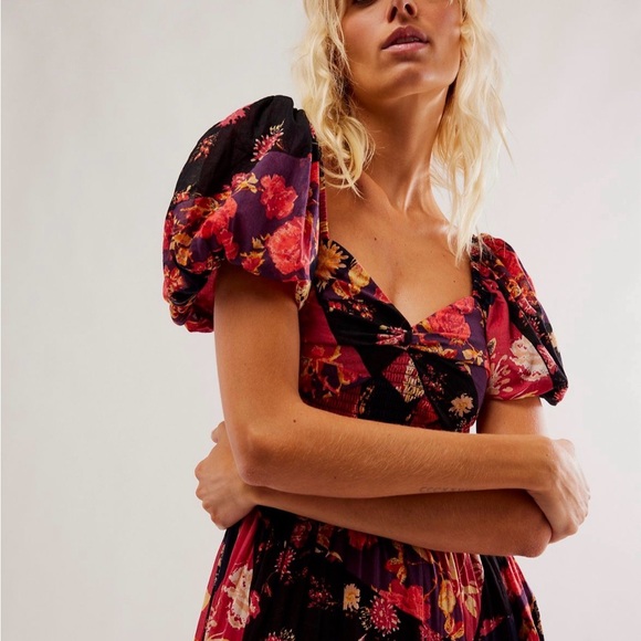 Free People bundle! Beautiful dresses - Picture 3 of 16